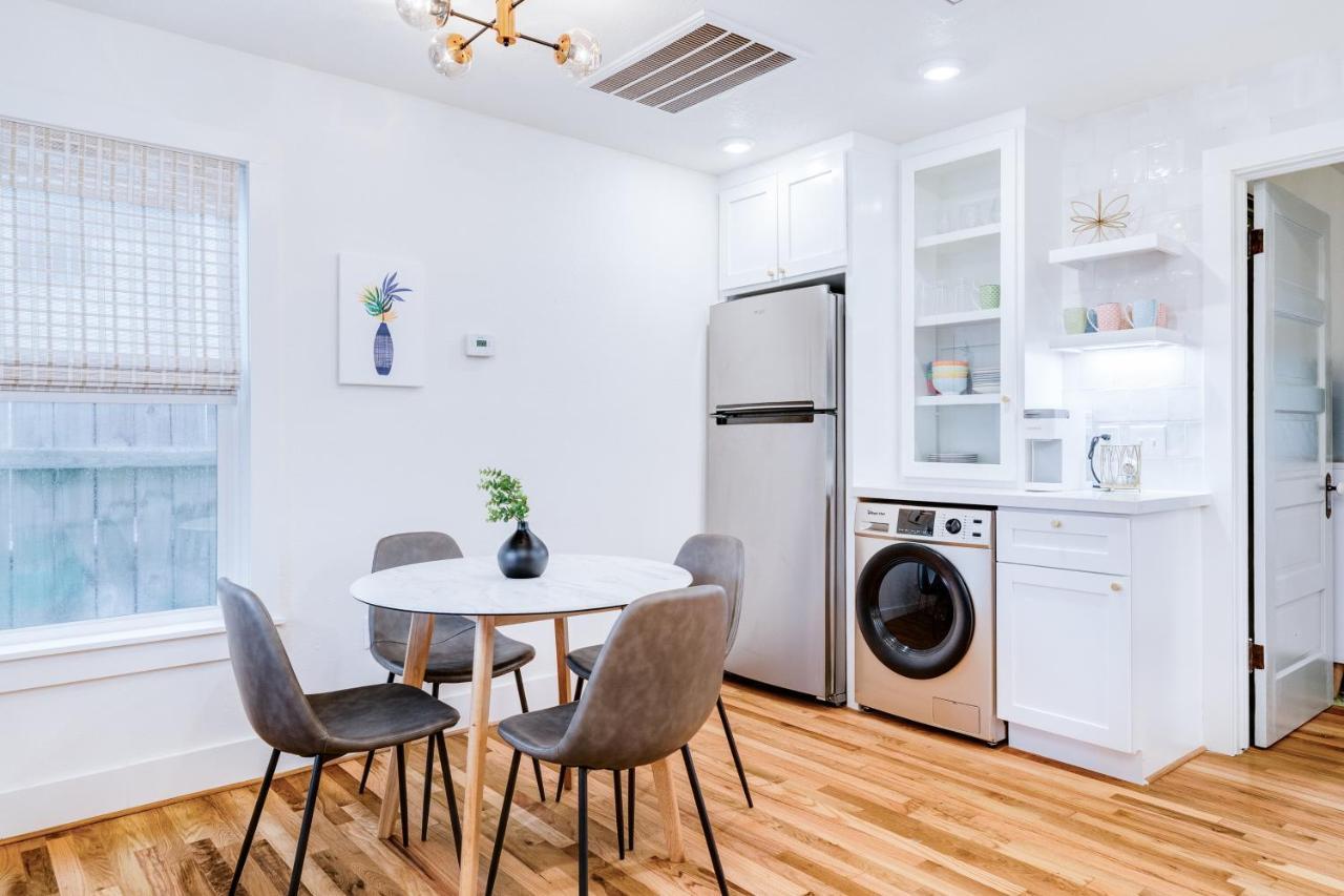 Barefoot Coastal Cottage غالفيستون، تكساس المظهر الخارجي الصورة